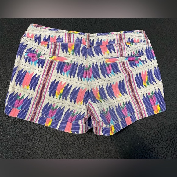 American Eagle outfitters Aztec tribal size 4 midi twill‎ shorts - Picture 6 of 6
